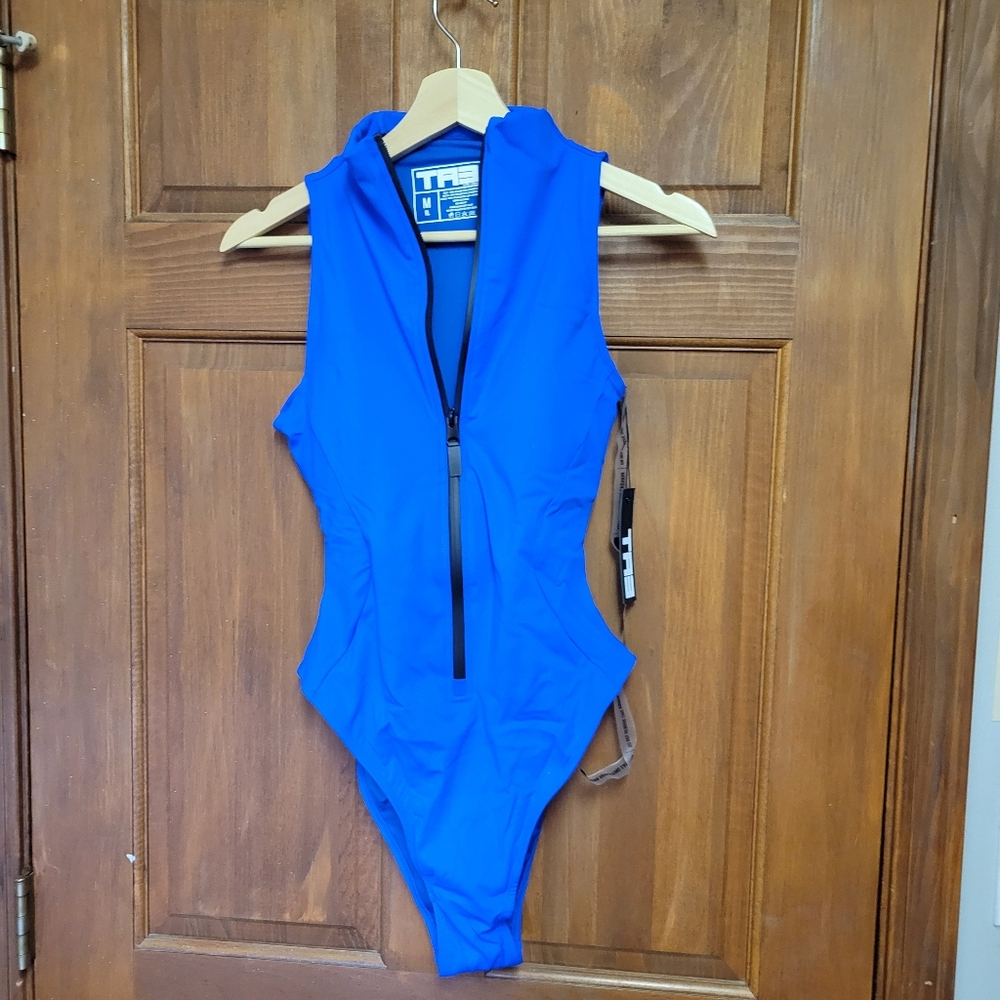 TA3 Hi Cut Sleeveless Surfy - Picture 5 of 11